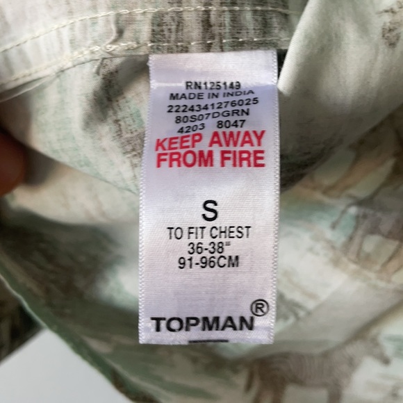 TOPMAN - SAFARI BUTTON UP - Picture 3 of 3